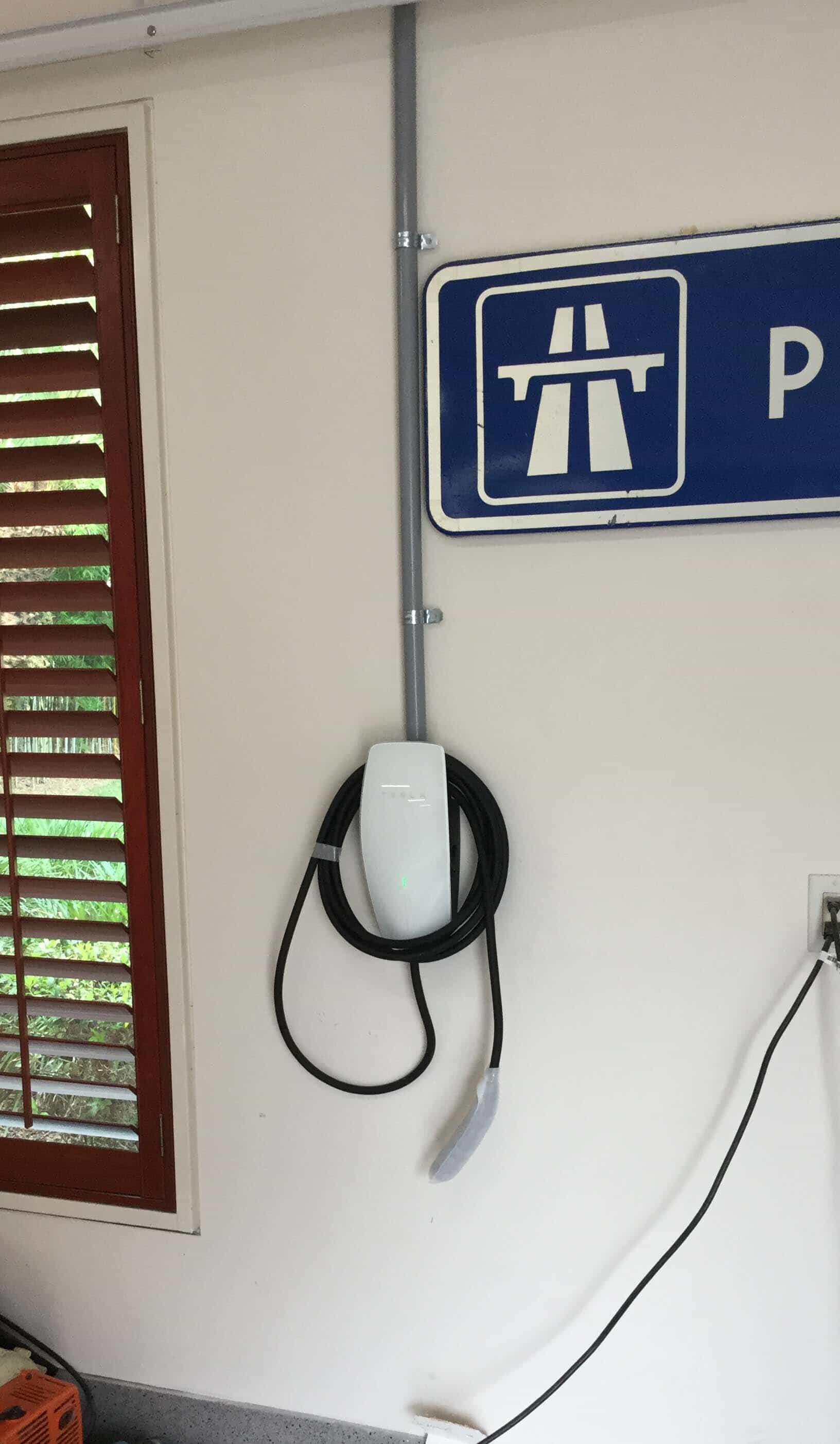 Car Chargers Photo